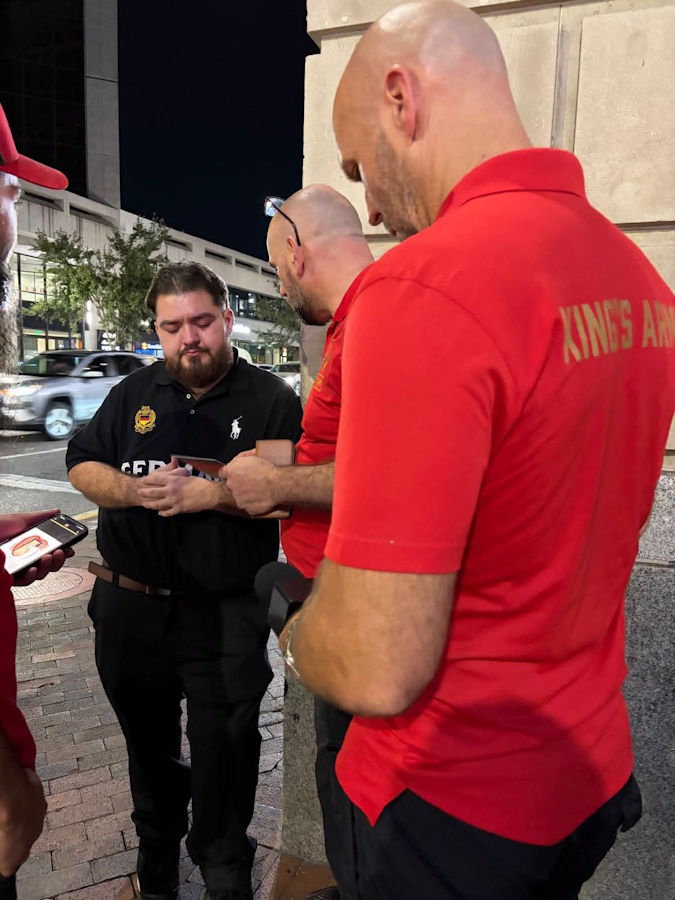 click to view larger image kings army witnessing in downtown orlando